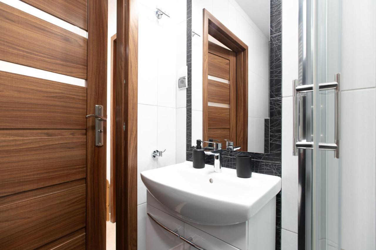 Przy Szlaku, Bezplatny Parking Apartment